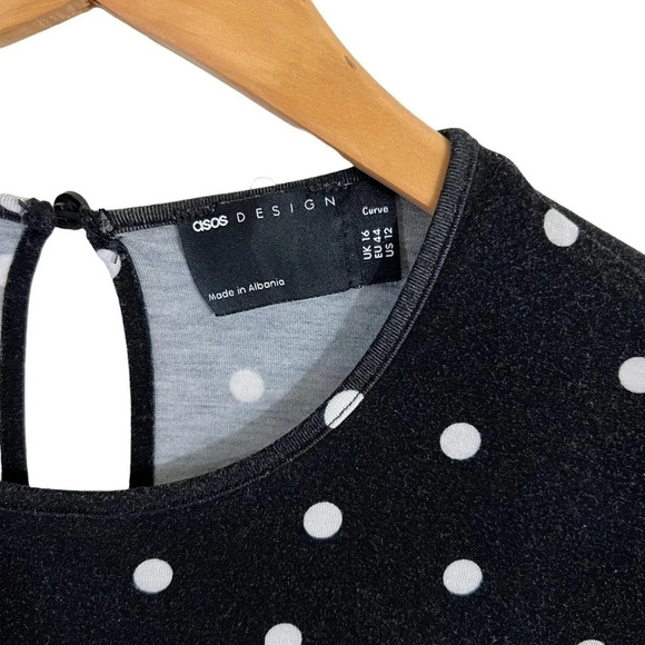 ASOS Curve Polka Dot Dress Size 12 Black and White Knee Length Short Sleeve Knit - Picture 4 of 6
